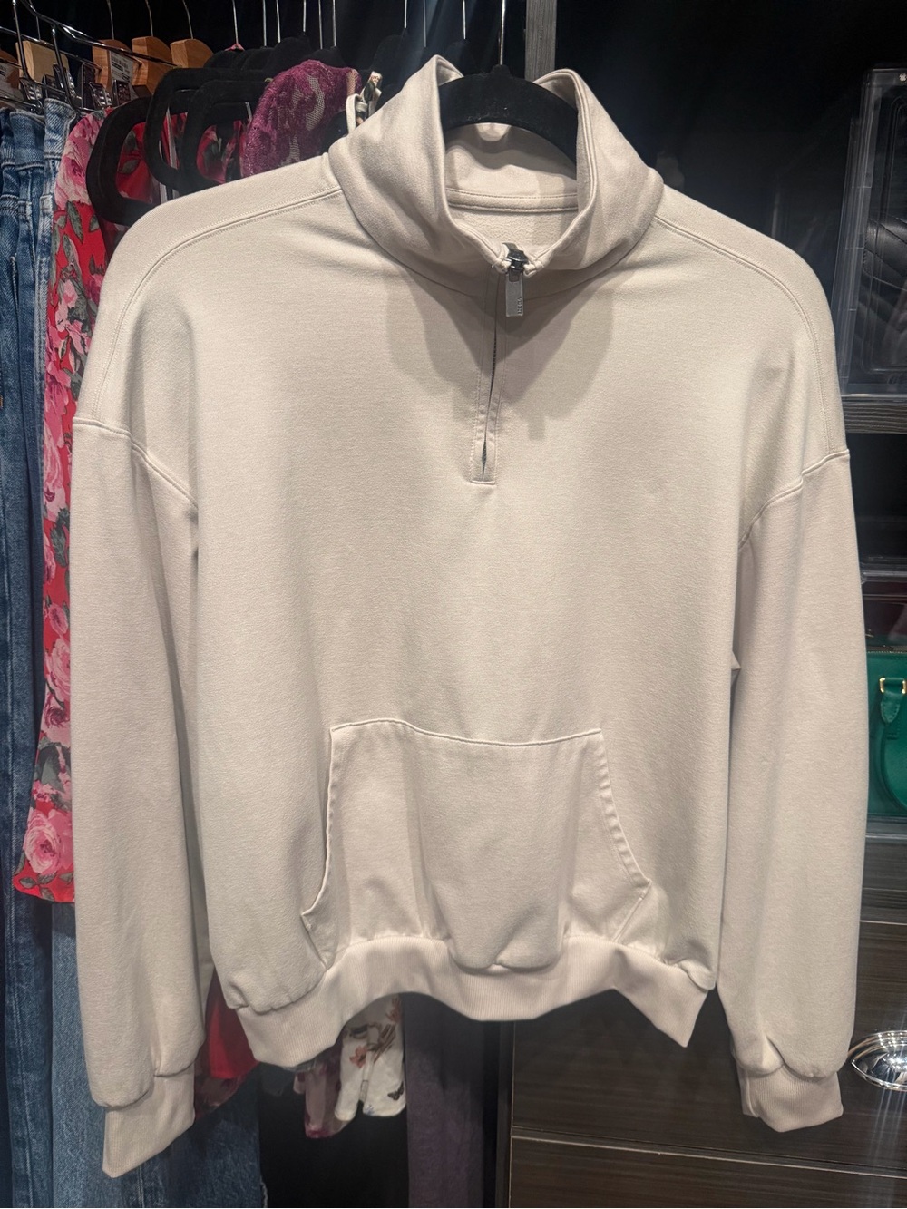 Vuori Granite half zip Oatmeal Pullover XS